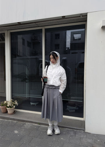 DERN SHIRRING WIND BREAKER